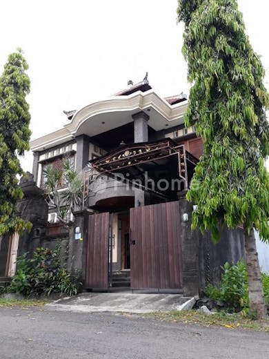 dijual rumah lingkungan nyaman di jl  cargo - 1