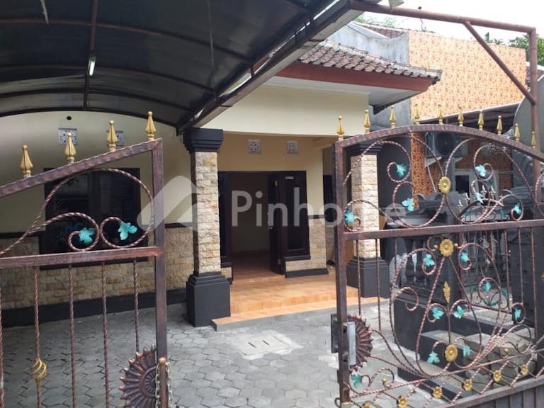 Dijual Rumah Siap Pakai Dekat Asrama di Jln Pemogan Mekar - Gambar 2