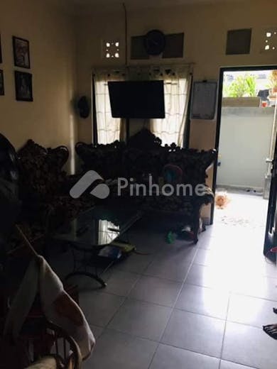 dijual rumah lokasi strategis dekat pusat perbelanjaan di jl gunung mas padang sambian denpasar bali - 1