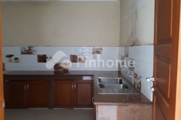 dilelang rumah 2 lantai 2kt 220m2 di sunter  jakarta utara - 4