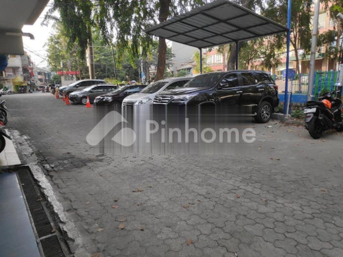 dijual ruko 3 lantai 243m2 di komersil green ville  kebon jeruk  jakarta barat - 3