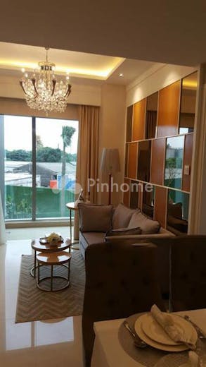 dijual apartemen lokasi strategis di daan mogot city jl  desa semanan km16 - 1