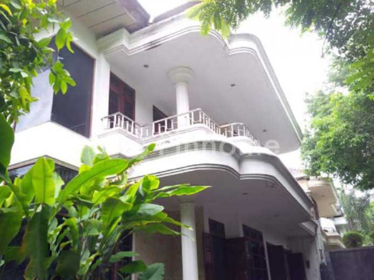 Dijual Rumah Lingkungan Nyaman Dekat Kampus di Jl. Tukad Mas - Gambar 1