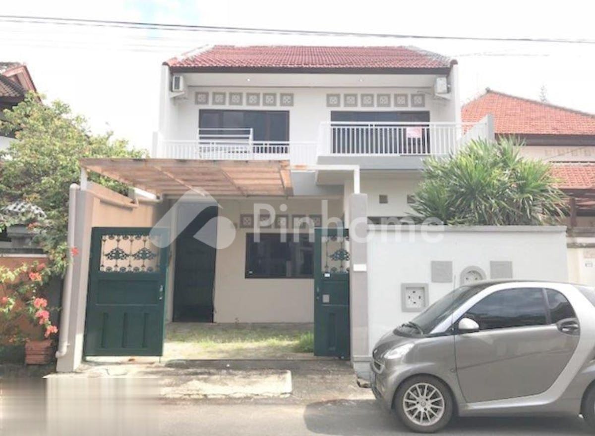 Dijual Rumah Siap Pakai di Jl. Imam Bonjol - Gambar 1