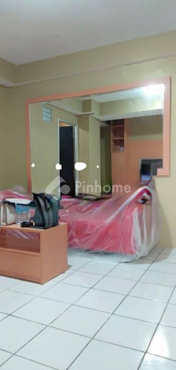 disewakan apartemen lokasi strategis di pancoran  jakarta selatan - 2