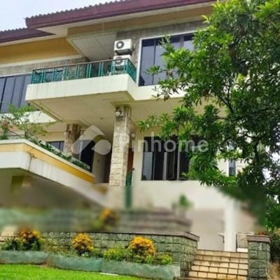 dijual rumah lokasi strategis di jl  billabong park view - 2