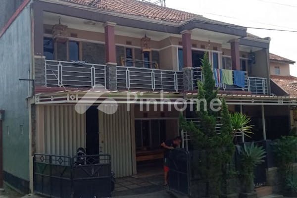 dijual rumah lokasi strategis di komplek g land padalarang residence  jl  g land padalarang - 2