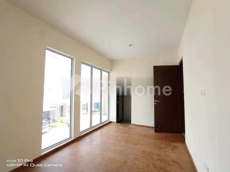 Dijual Rumah Siap Pakai Dekat Pantai di Monde Residence, Jl. Gajah Mada - Gambar 5