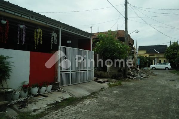 dijual rumah lokasi strategis di perumahan bumi indah i pasar kemis tangerang pasar kemis  tangerang - 3