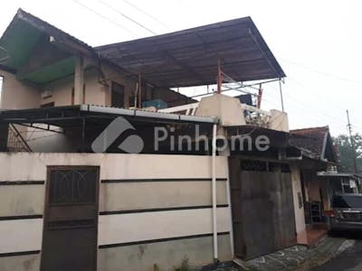 dijual rumah 2 lantai 4kt 140m2 di  jambewangi  secang  magelang - 5