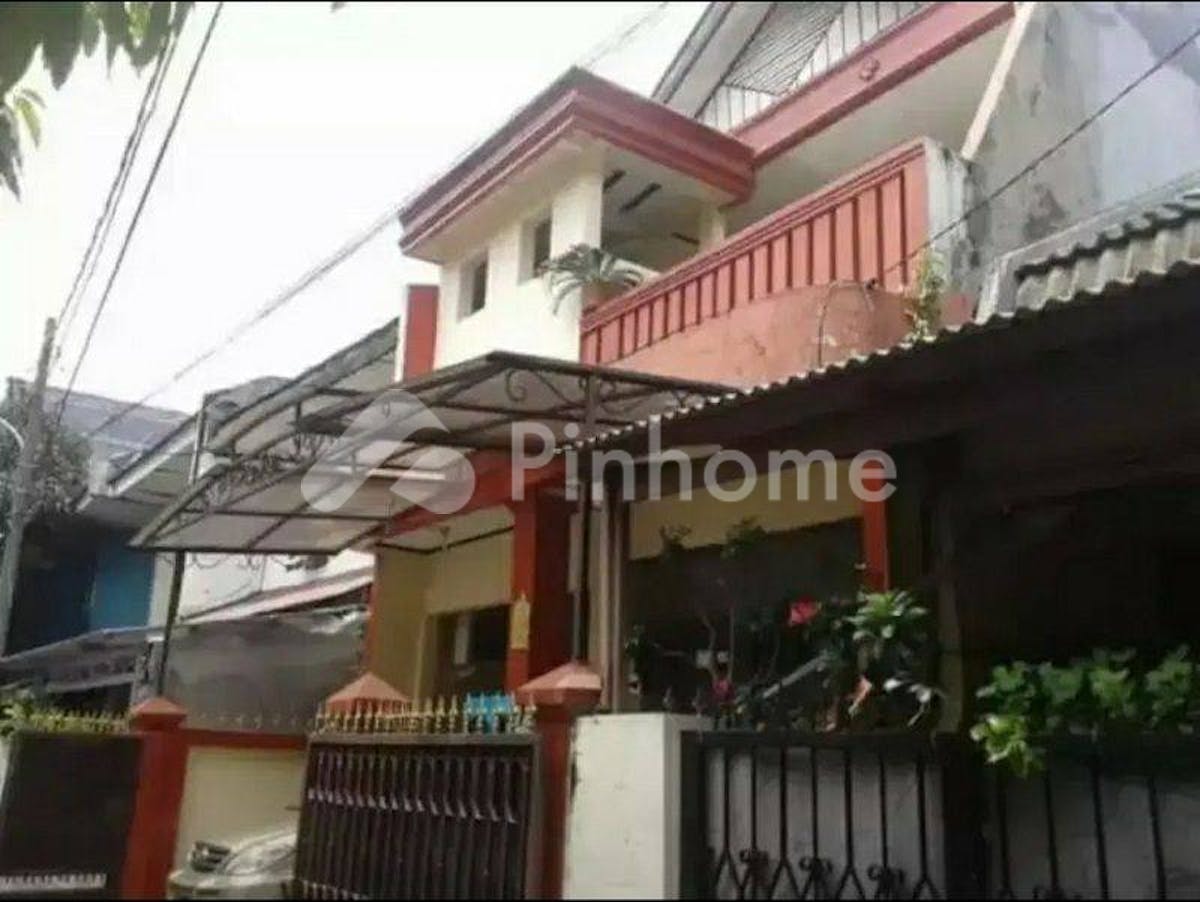 Dijual Rumah Lokasi Strategis di Pondok Kelapa - Gambar 1