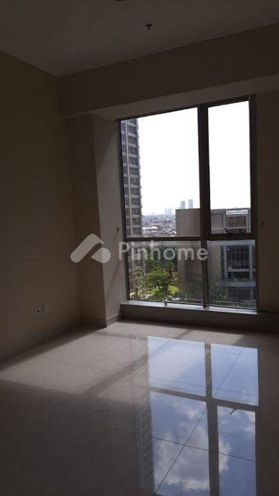 dijual apartemen siap huni di taman anggrek - 3