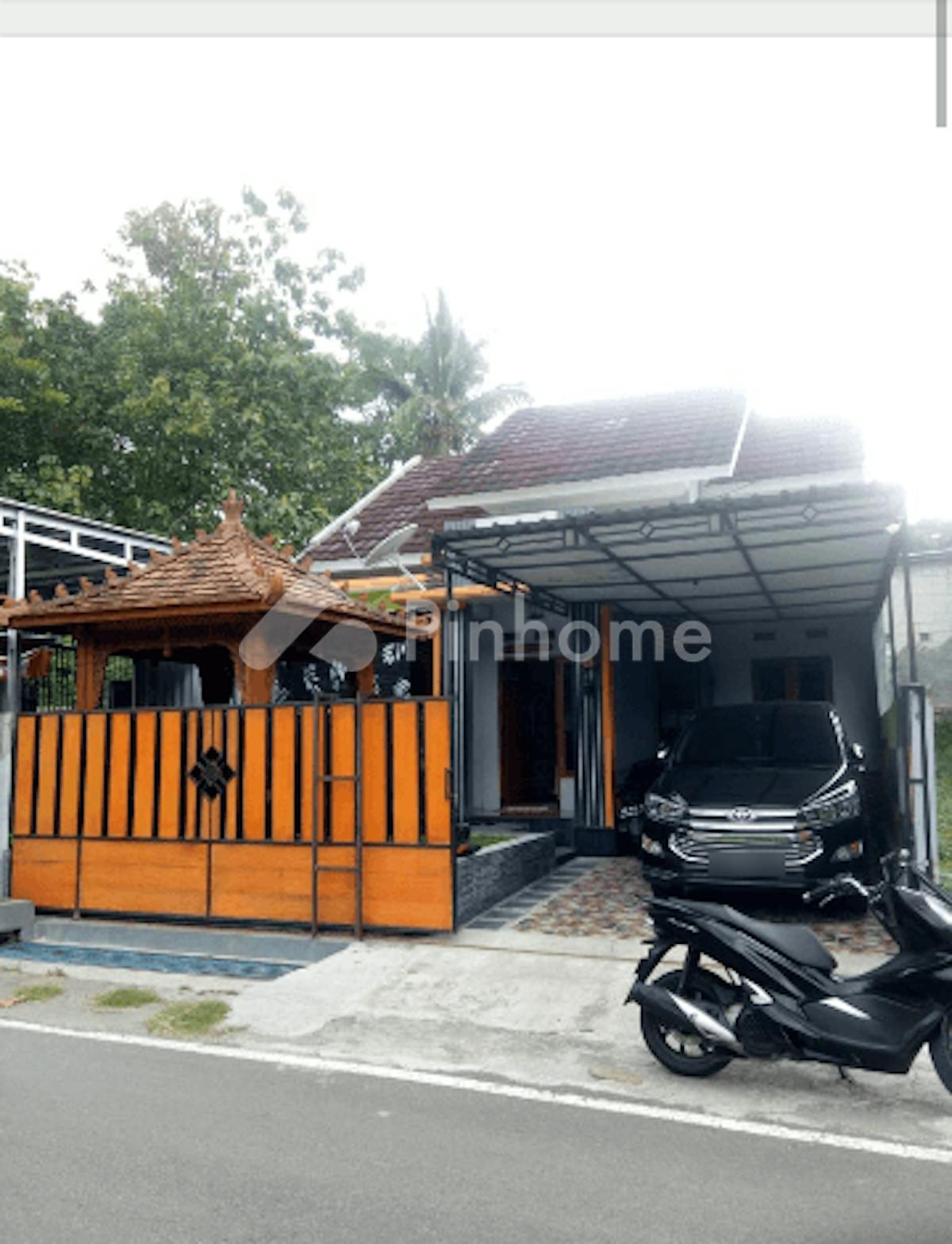 Dijual Rumah Harga Terbaik Dekat Ring Road di Watulangkah, Sleman - Gambar 1