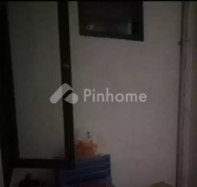 dijual rumah lingkungan asri di pancoran mas - 4