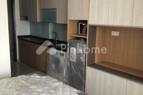 dijual apartemen lokasi strategis di menteng park jl  cikini raya no 79 - 5