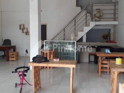 dijual ruko lokasi strategis dekat gor di jalan bengawan solo - 3