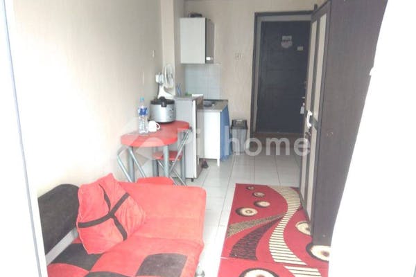 dijual apartemen nyaman dan asri di jl  raya binong no kav  9  binong  kec  curug  kabupaten tangerang  banten 15811 - 5