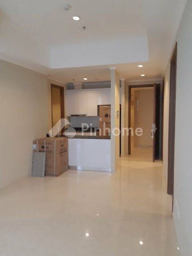 dijual apartemen harga terbaik di taman anggrek residences - 1