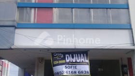 dijual ruko 3 lantai 292m2