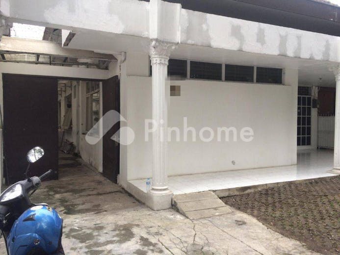 disewakan rumah 1 lantai 3kt 380m2 di bandung wetan - 4