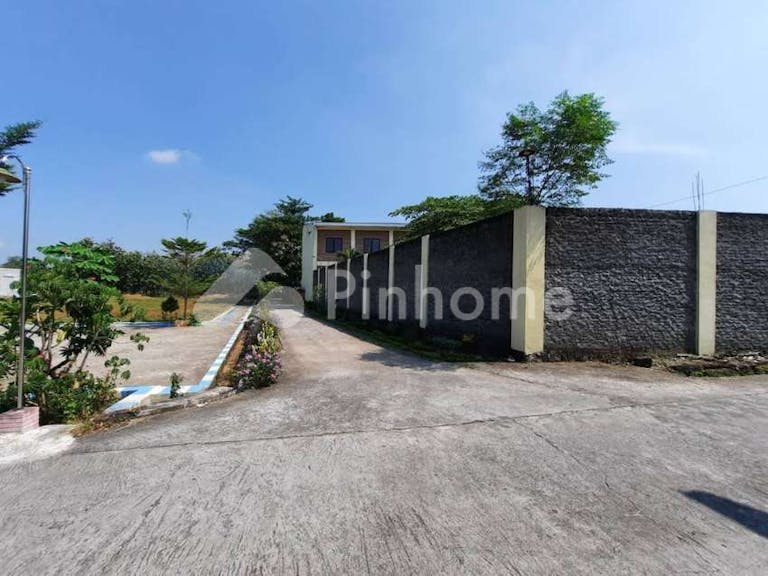 Dijual Rumah 2 Lantai 3KT 1082m² di Klaten Utara - Gambar 2