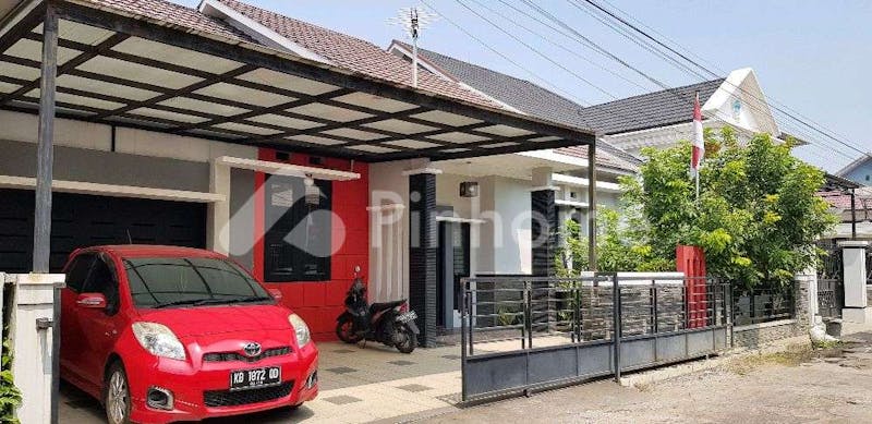 dijual rumah lokasi bagus dekat kampus di komplek permata agung - 1