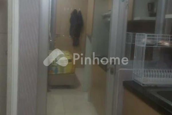 dijual apartemen lokasi strategis dekat kampus di educity yale pakuwon city  jl  kalisari darma selatan iii no 10 - 4