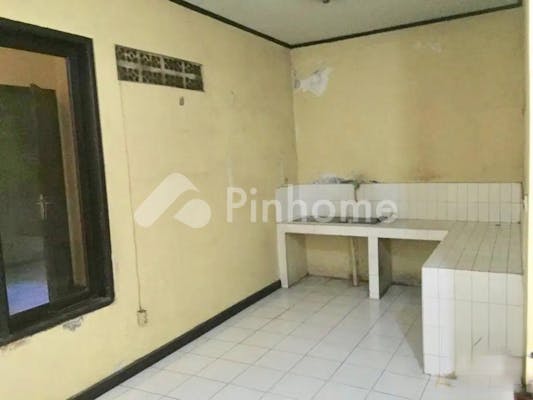 dijual rumah siap pakai dekat mall di jl  komplek kawaluyaan bandung - 5