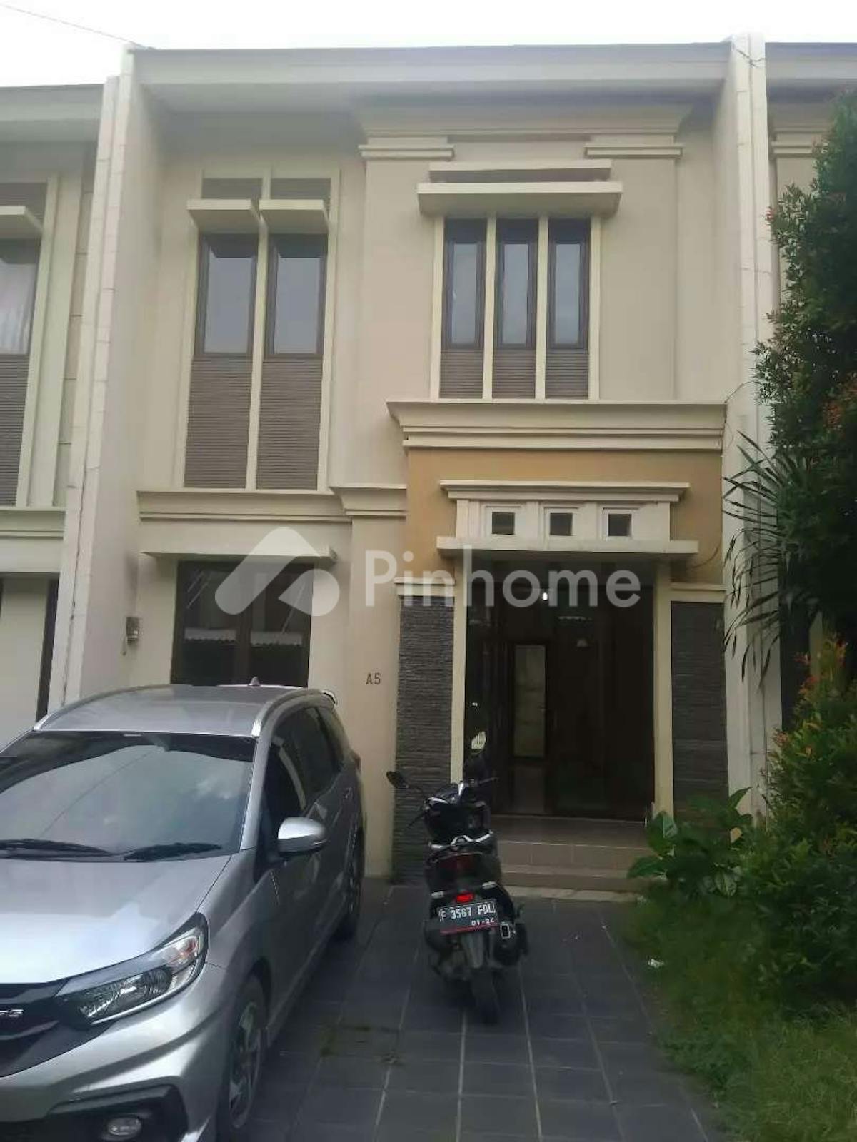 Dijual Rumah 2 Lantai 4KT 107m² di Kramatjati (Kramat Jati) - Gambar 1