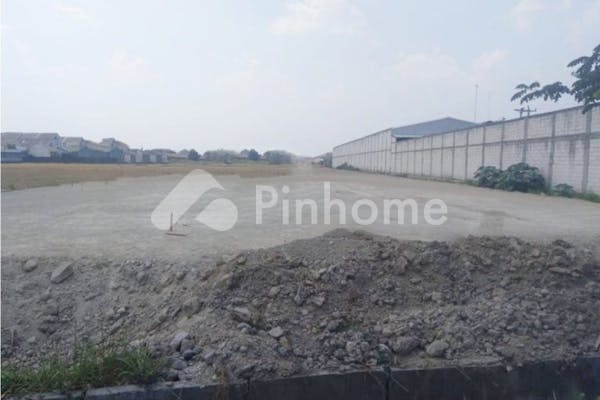 dijual tanah residensial jl adisumarmo di colomadu