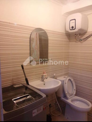 dijual apartemen nyaman dan asri dekat spazio di puncak bukit golf tower a  jl  pradah jaya i no 8 - 5