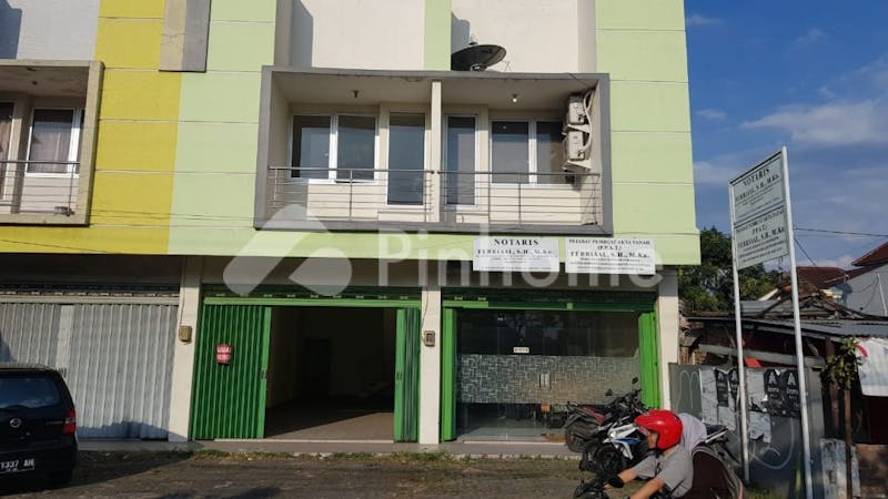 dijual ruko siap pakai di jl  brawijaya - 1