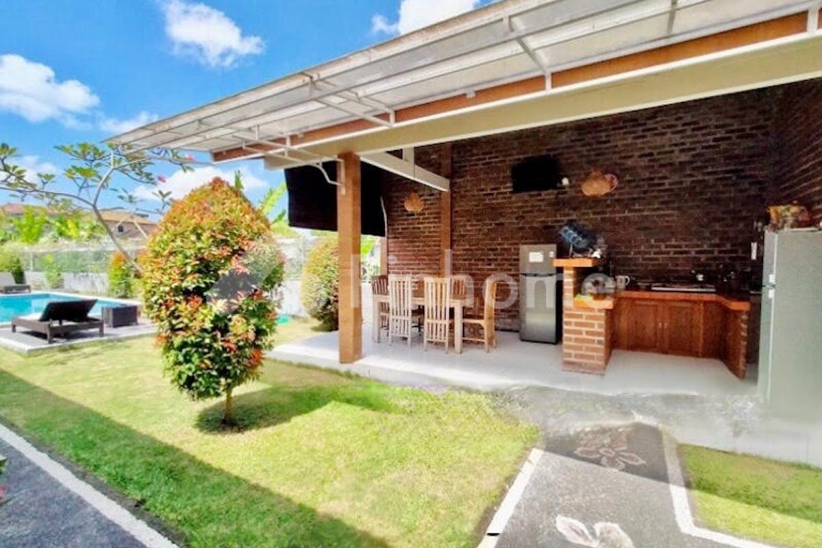 similar property disewakan rumah lingkungan nyaman dekat mall di jalan raya padonan canggu - 6