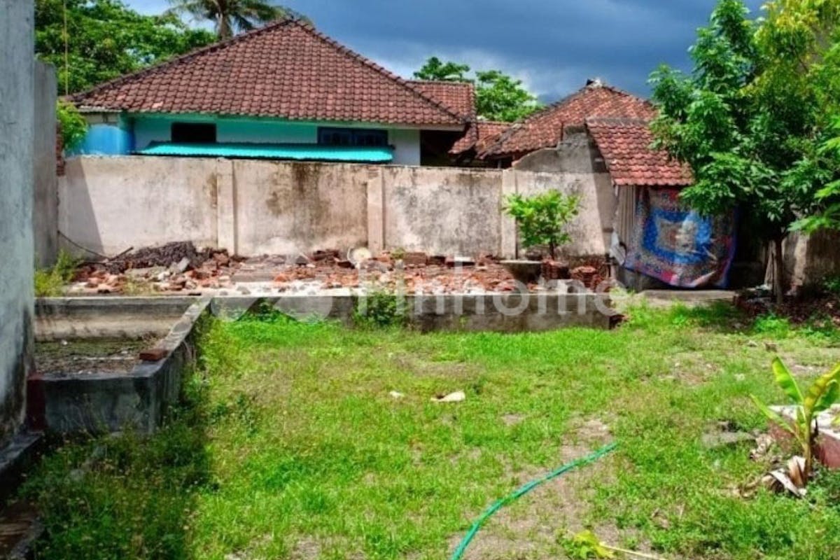similar property dijual tanah residensial di meninting lombok barat