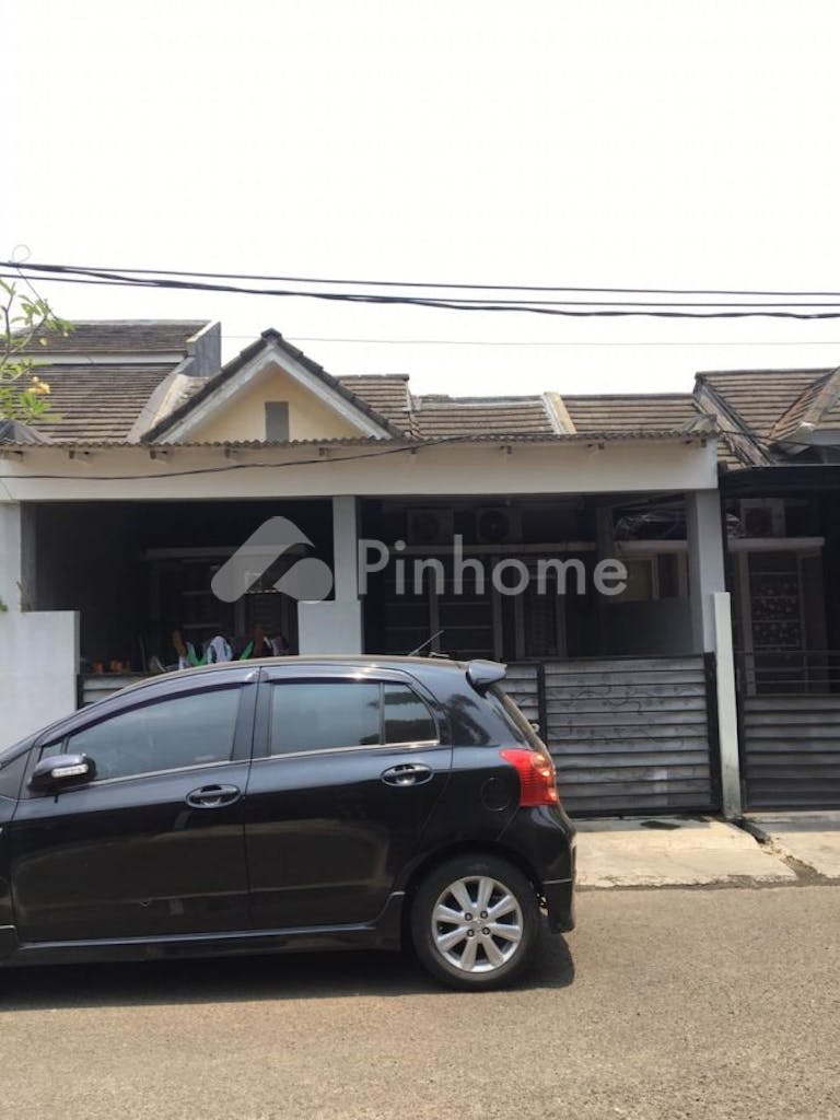 Dijual Rumah di Jalan Serpong Park Boulevard Bumi Serpong Damai, Tangerang Selatan - Gambar 2