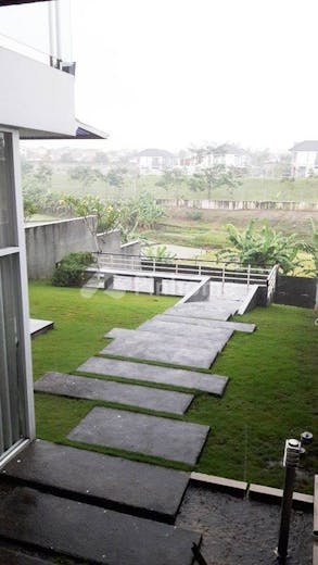 dijual rumah 2 lantai 5kt 441m2 di rumah super murah aman nyaman banyak untungnya di kota baru parahyangan  bandung kota - 2