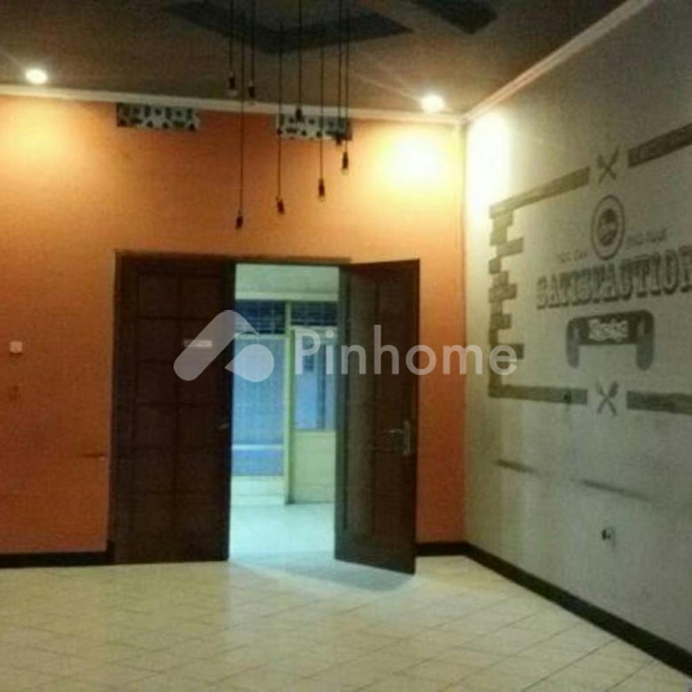 Disewakan Rumah Lokasi Strategis di Jl. Riau R.E. Martadinata Rp54,1 Juta/bulan | Pinhome