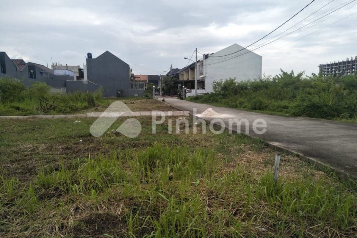 similar property dijual tanah residensial lokasi strategis di jl  cakung - 1