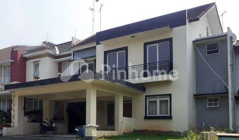 dijual rumah super strategis di gg  kramat - 1