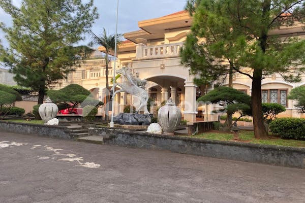 dijual tanah residensial sangat cocok untuk investasi di villa dago pamulang - 4