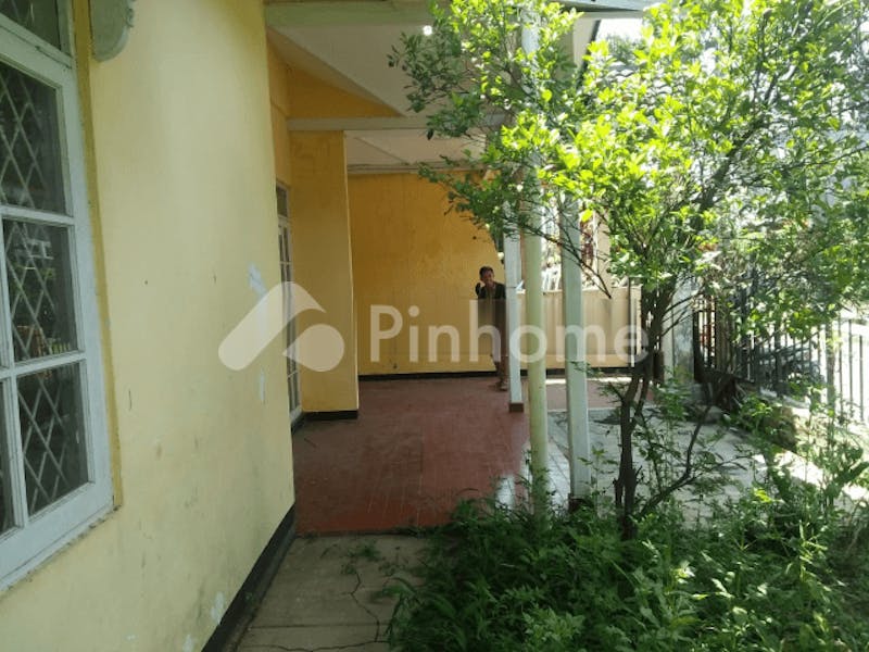 dijual rumah adem di komplek arcamanik endah - 1