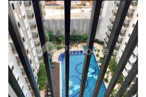 dijual apartemen harga terbaik dilengkapi kolam renang di signature park grande  jl  letjen mt  haryono no kav  20  rw 1 - 9