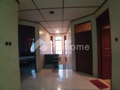 dijual rumah lingkungan nyaman di grogol petamburan - 4