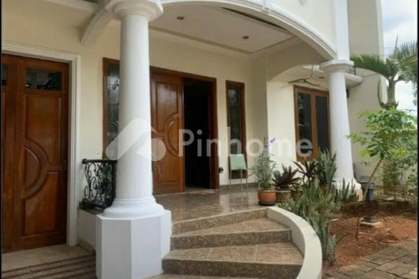 dijual rumah jarang ada di jl  merawan - 3