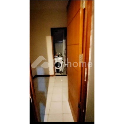 disewakan apartemen siap pakai di mampang prapatan - 8