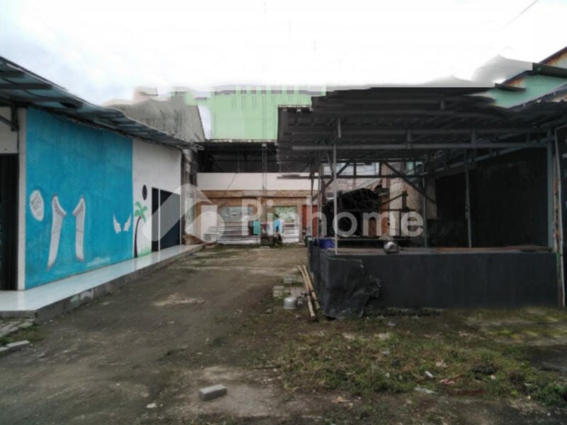 dijual tanah residensial lokasi bagus di cimone - 1