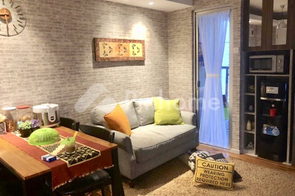 disewakan apartemen fasilitas terbaik di apartement bassura city  jl  jend  basuki rachmat no 1a  rw 10 - 1