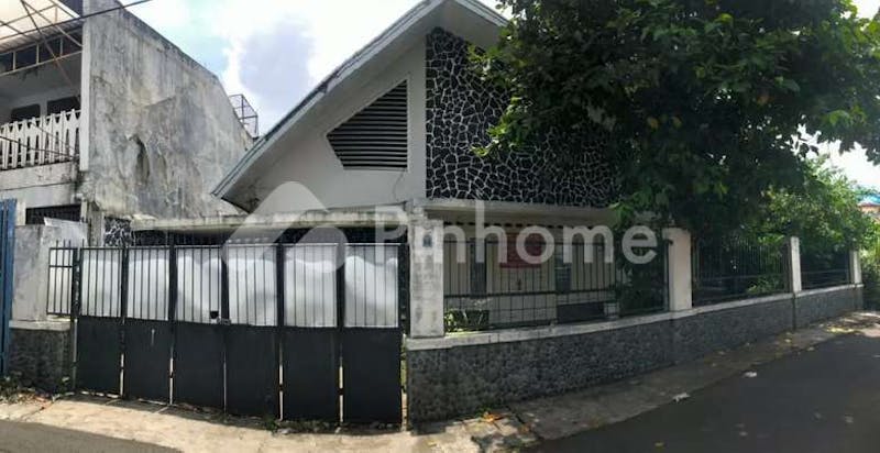 dijual rumah nyaman dan asri di jl  petojo selatan ii - 2