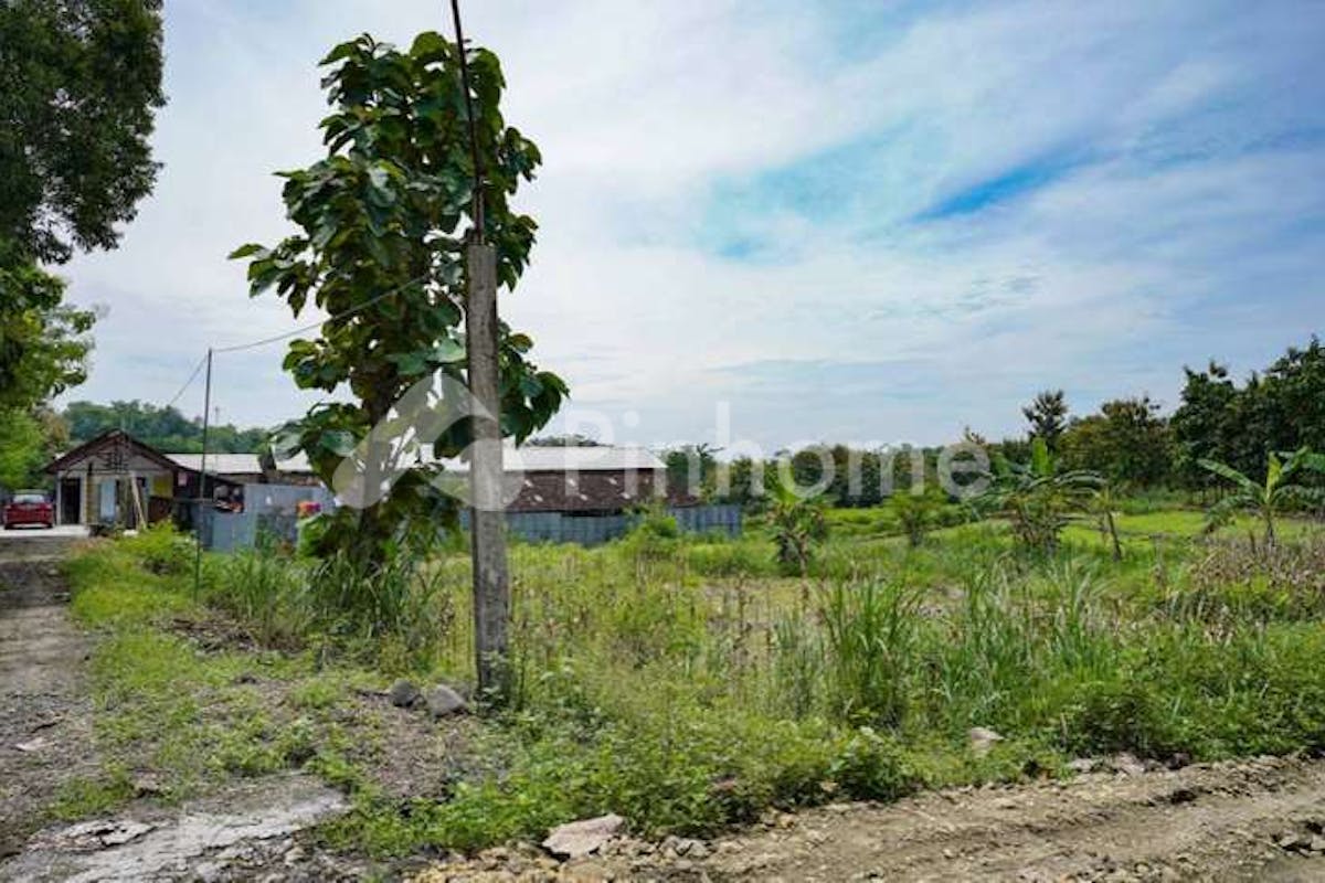 similar property dijual tanah residensial lingkungan nyaman di kedunggong - 1