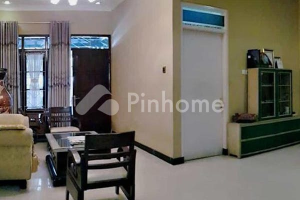 dijual rumah lingkungan asri di brontokusuman  mergangsan  yogyakarta - 1